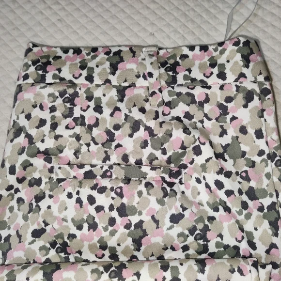 Marks and Spencers Women's Trousers - Picture 7 of 11